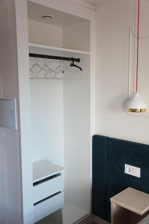 Hotel Suites Moma Centro Villanueva De La Serena Exteriör bild