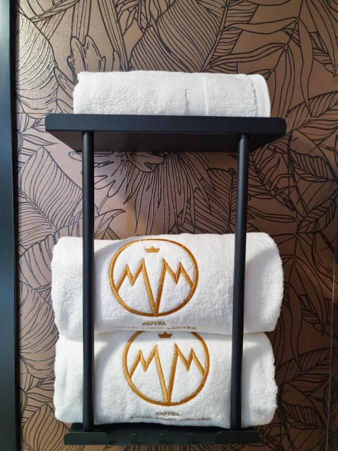 Hotel Suites Moma Centro Villanueva De La Serena Exteriör bild