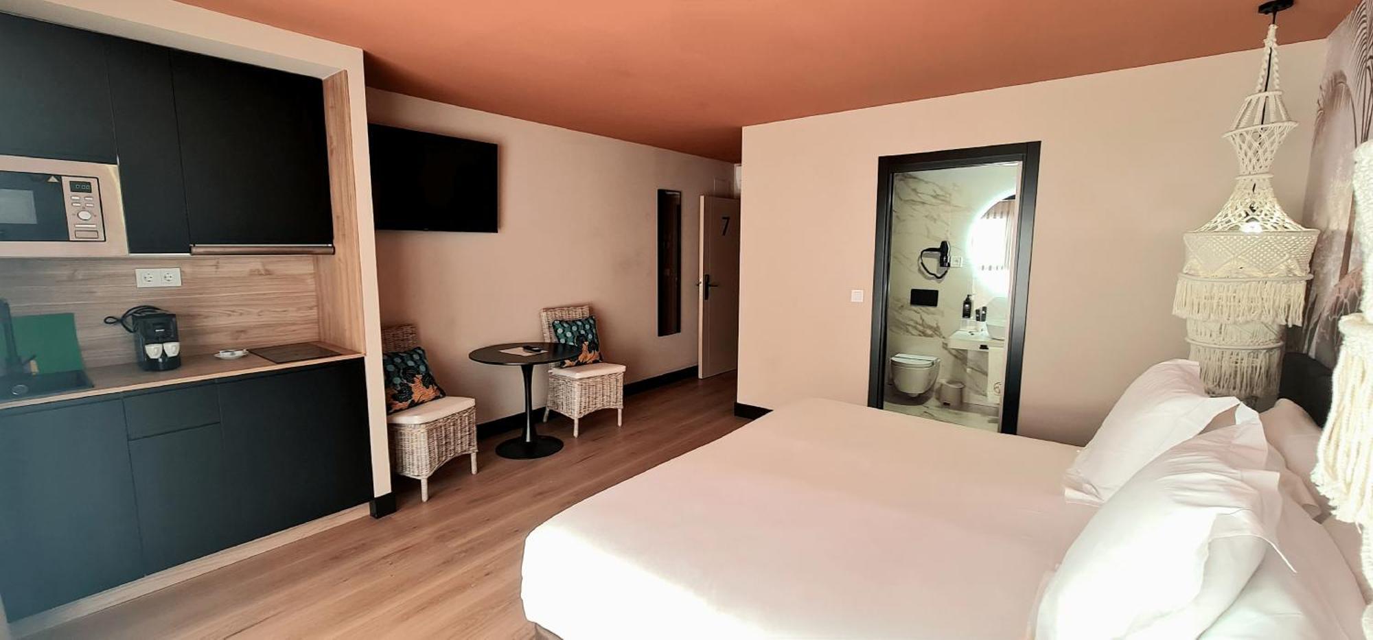 Hotel Suites Moma Centro Villanueva De La Serena Exteriör bild