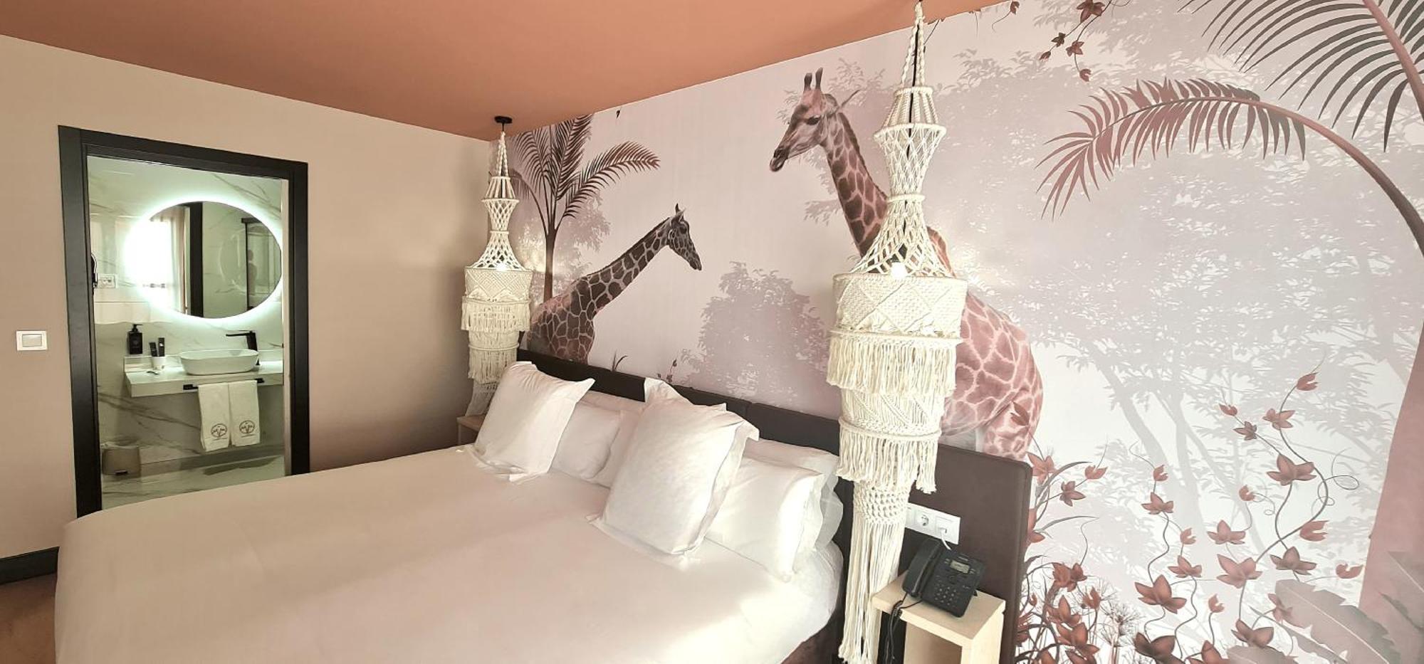 Hotel Suites Moma Centro Villanueva De La Serena Exteriör bild